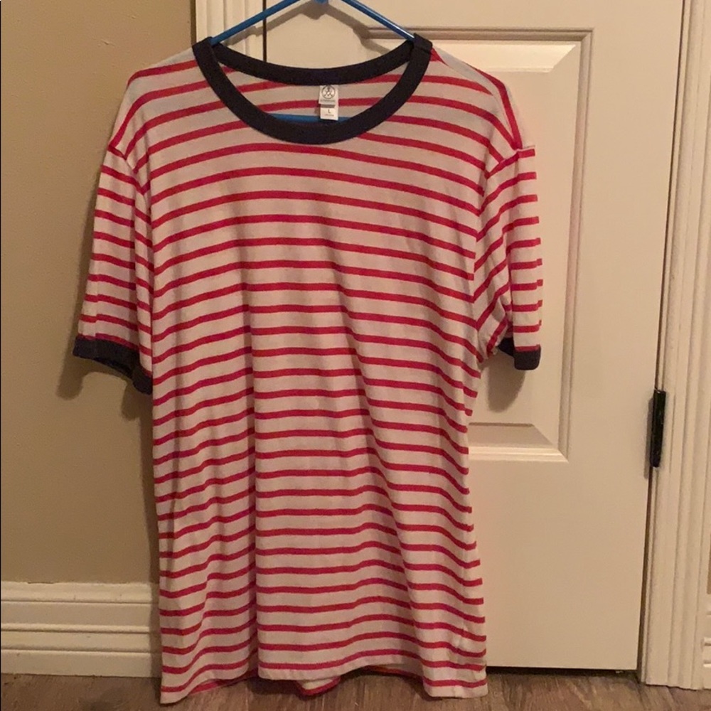 3/$25 Alternative red white shirt